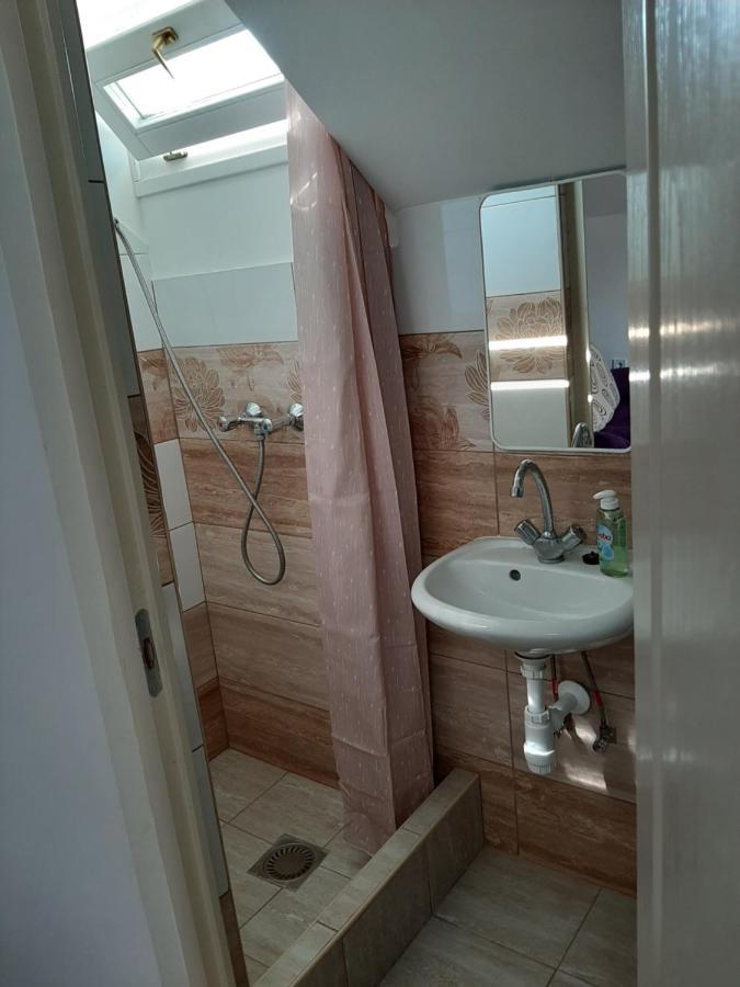 Nikolett Apartman Hajduszoboszlo Bagian luar foto