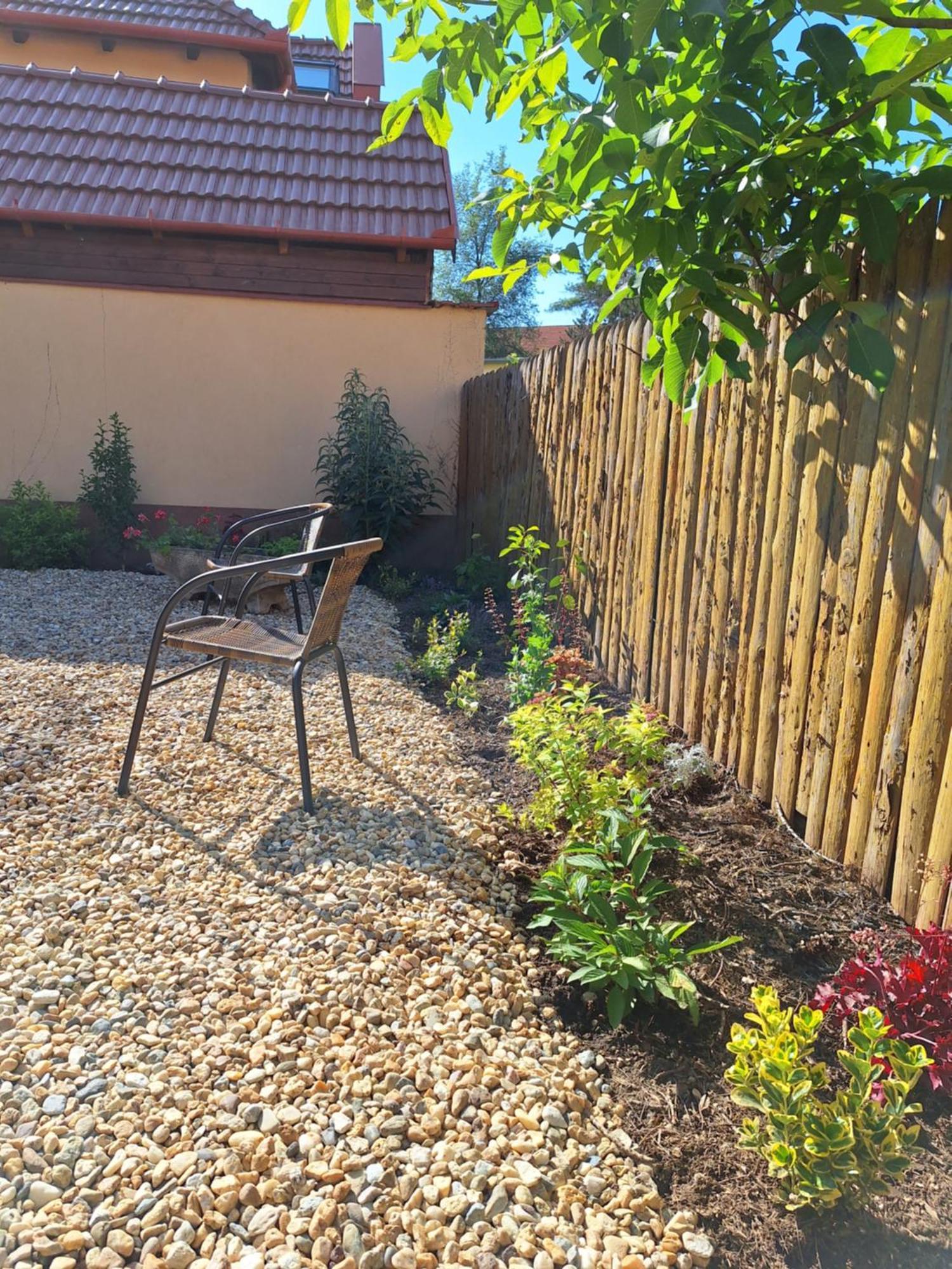 Nikolett Apartman Hajduszoboszlo Bagian luar foto